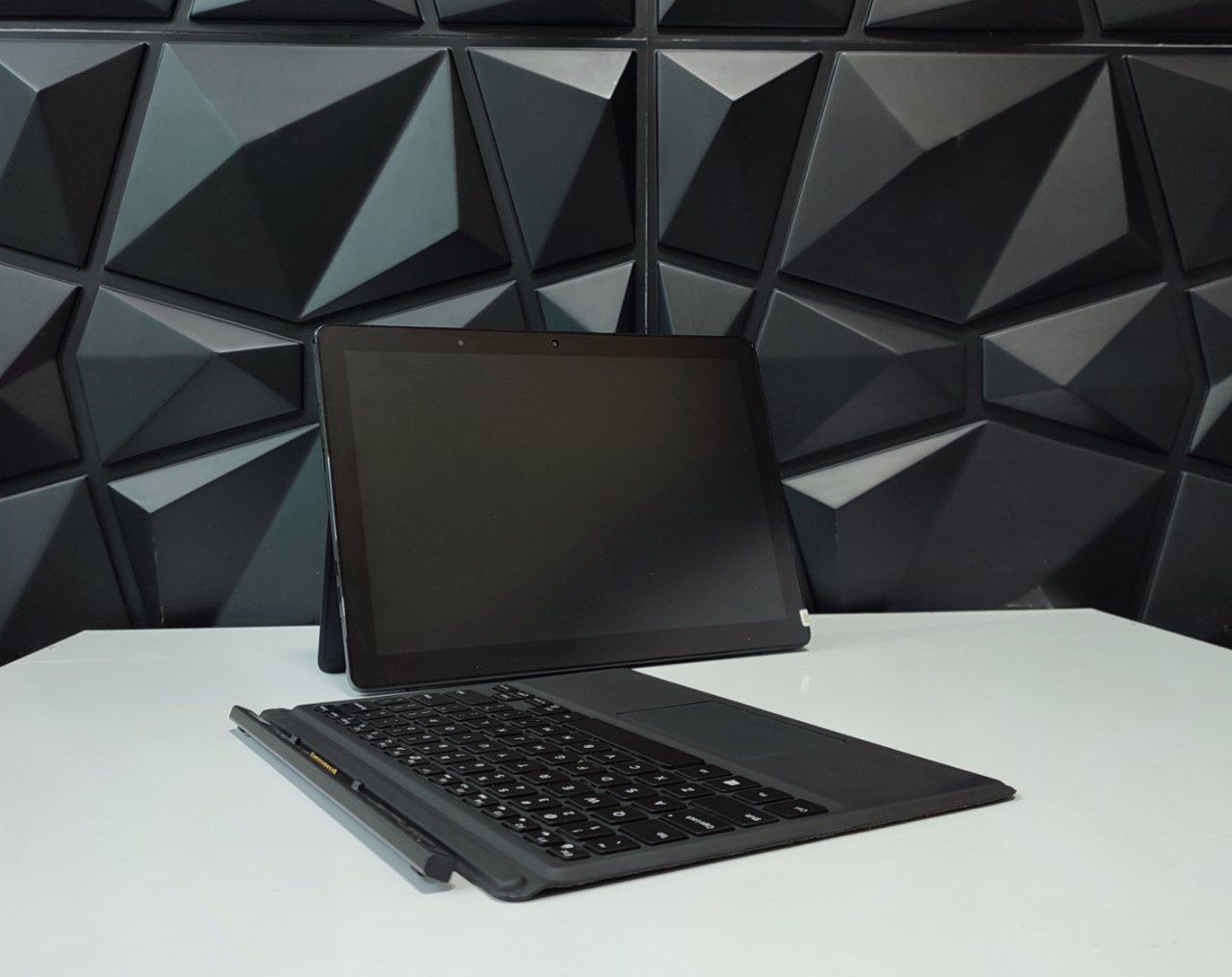 لپ‌تاپ استوک Dell Latitude 5290 2-in-1