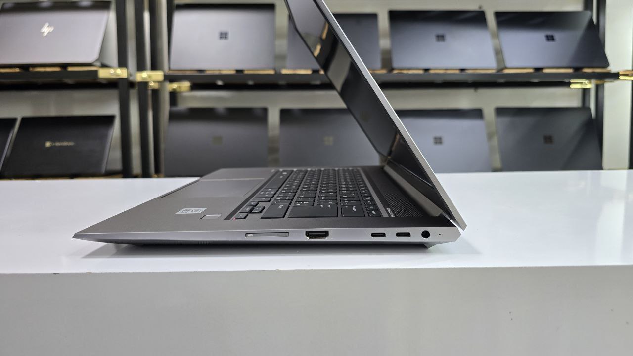 HP ZBook Studio G7