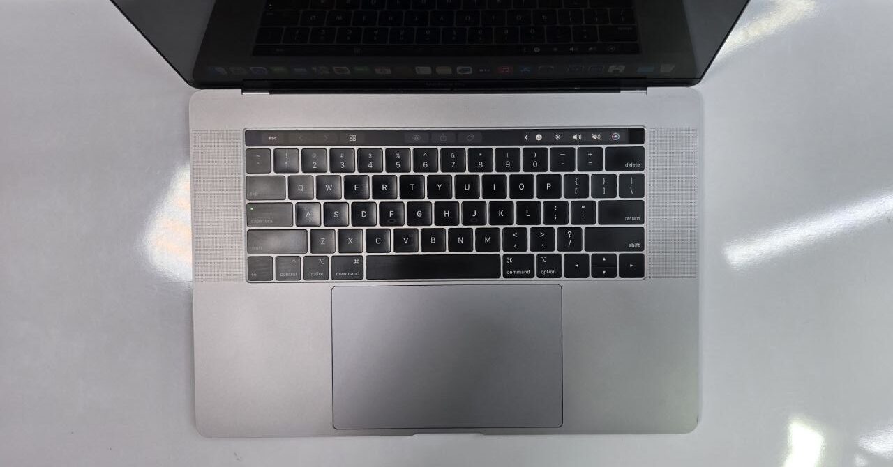 لپ تاپ استوک Apple MacBook Pro 2019 Intel Core i7-4G RADEON -16g ddr4-512g ssd 7 Apple MacBook Pro 2019