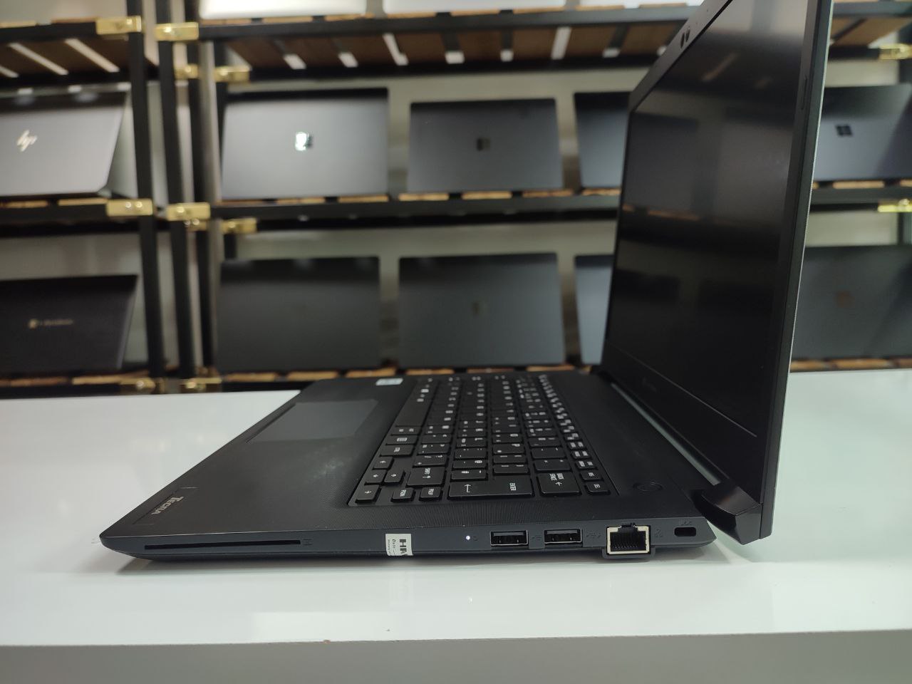 Dynabook Toshiba TECRA A40