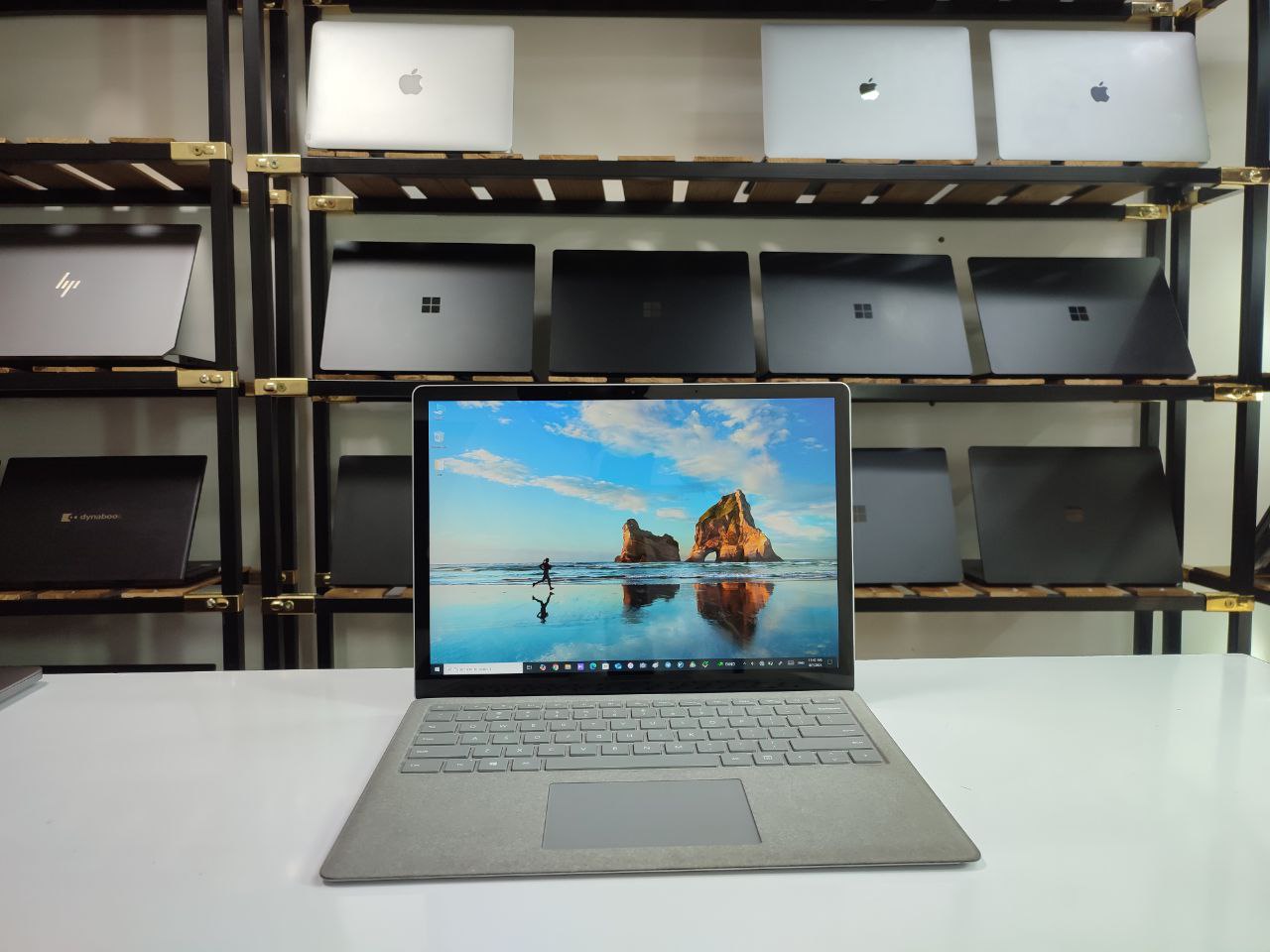 Surface Laptop 2